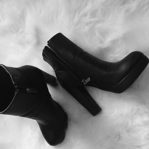 Black ankle boots! #worn once